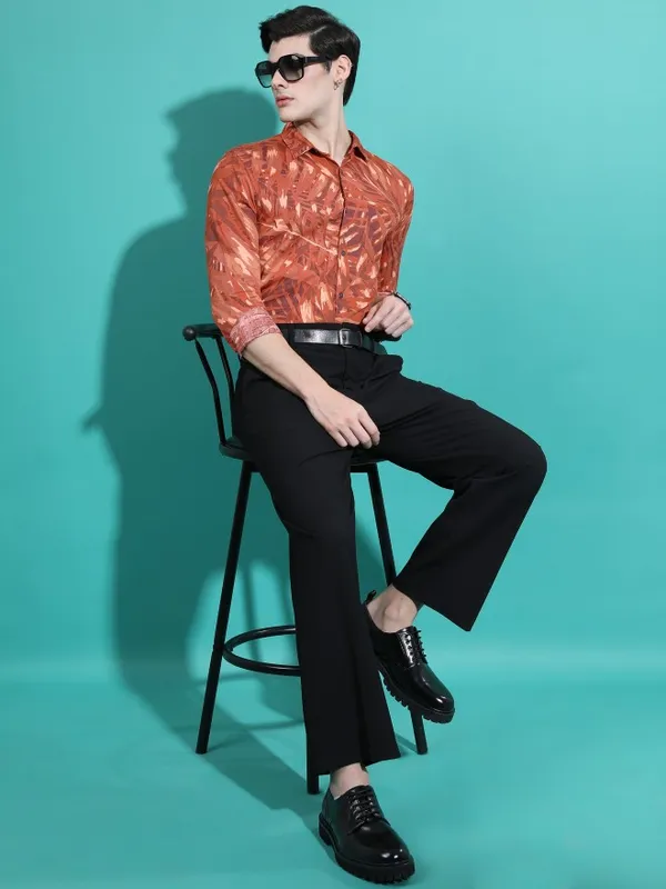 Men Slim Fit Casual Shirt