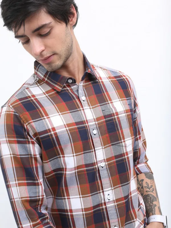  Highlander Men Terracotta Checked Slim Fit Casual Shirts