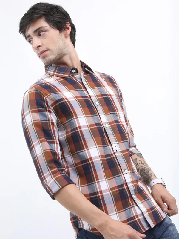  Highlander Men Terracotta Checked Slim Fit Casual Shirts