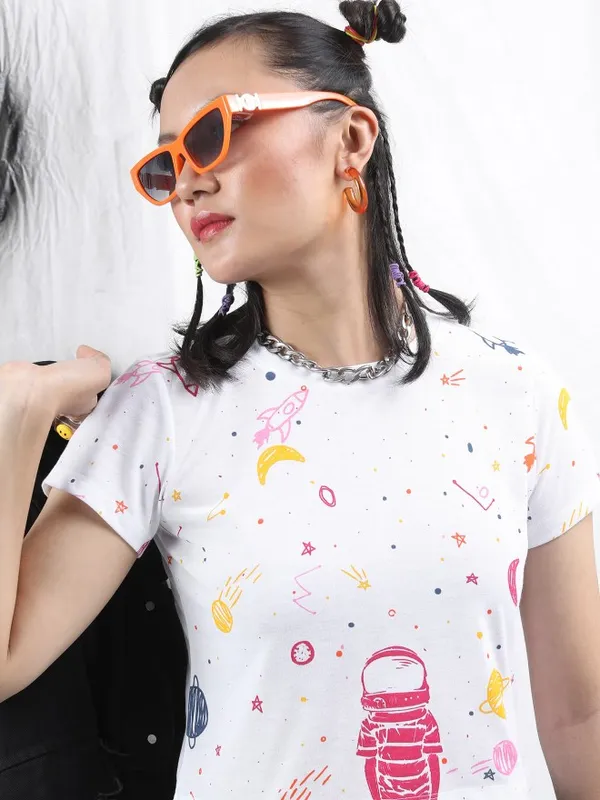  Tokyo Talkies Women White Printed Round Neck T-Shirts