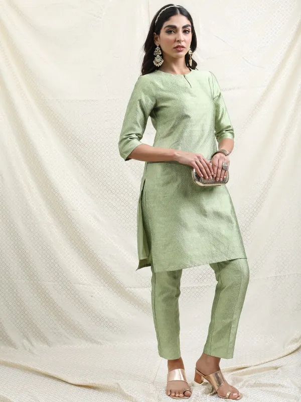 Women Kurta With Palazzo And Dupatta