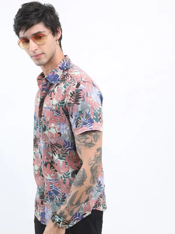  Highlander Men Green Printed Slim Fit Casual Shirts