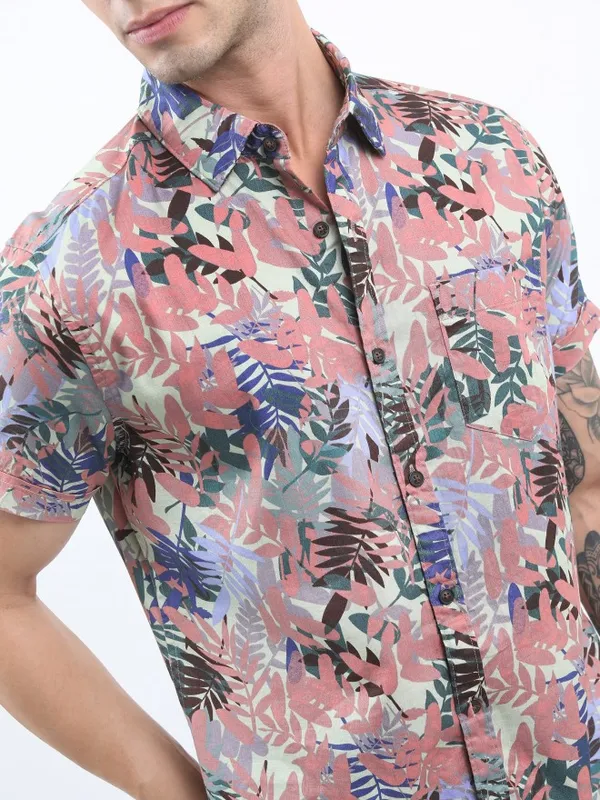  Highlander Men Green Printed Slim Fit Casual Shirts