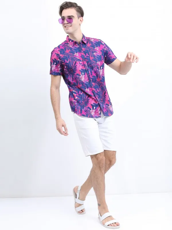  Highlander Men Blue Printed Slim Fit Casual Shirts