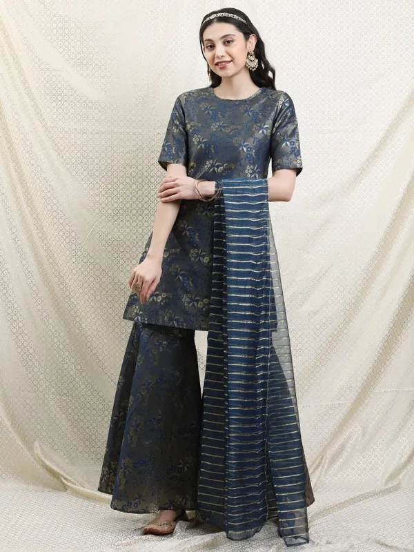 Women Kurta With Sharara And Dupatta