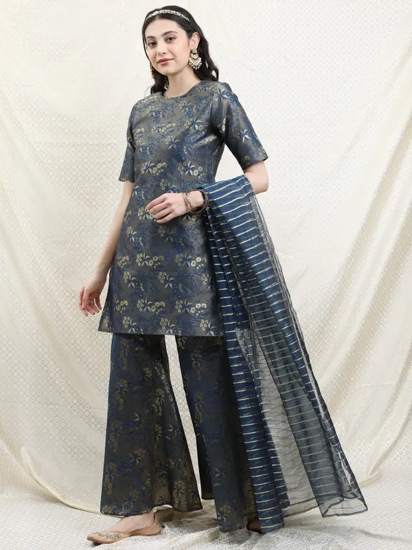 Women Kurta With Sharara And Dupatta
