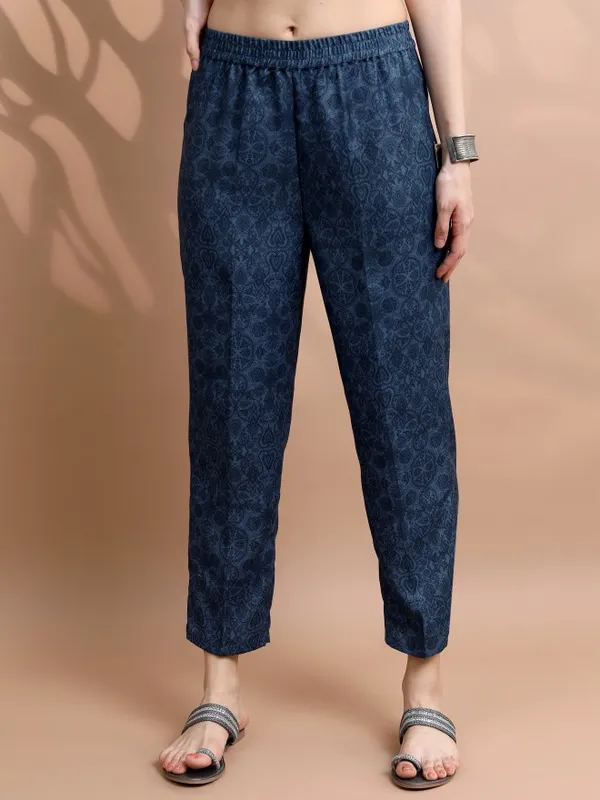 Vishudh Women Navy Blue Printed Kurta With Palazzo