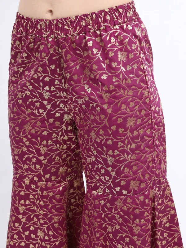  Ketch Women Magenta Printed Kurta Sets