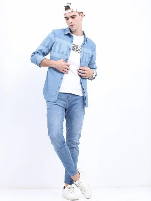  Highlander Men Blue Printed Slim Fit Casual Shirts