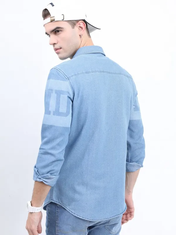  Highlander Men Blue Printed Slim Fit Casual Shirts