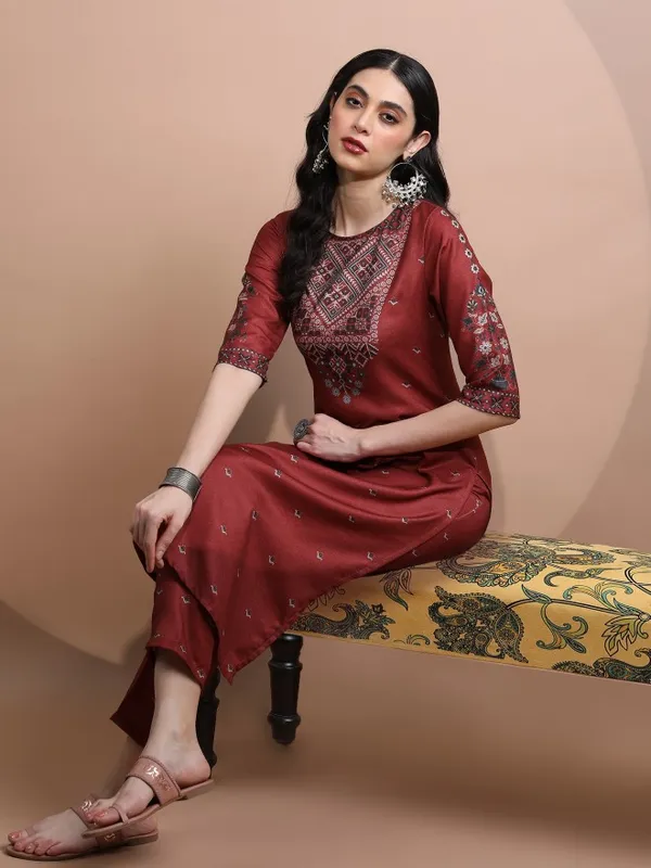  Vishudh Women Maroon Printed Kurta Sets