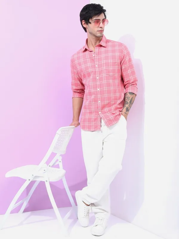 Men Slim Fit Casual Shirt