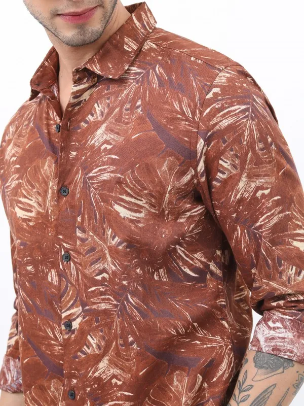  Highlander Men Terracotta Printed Slim Fit Casual Shirts