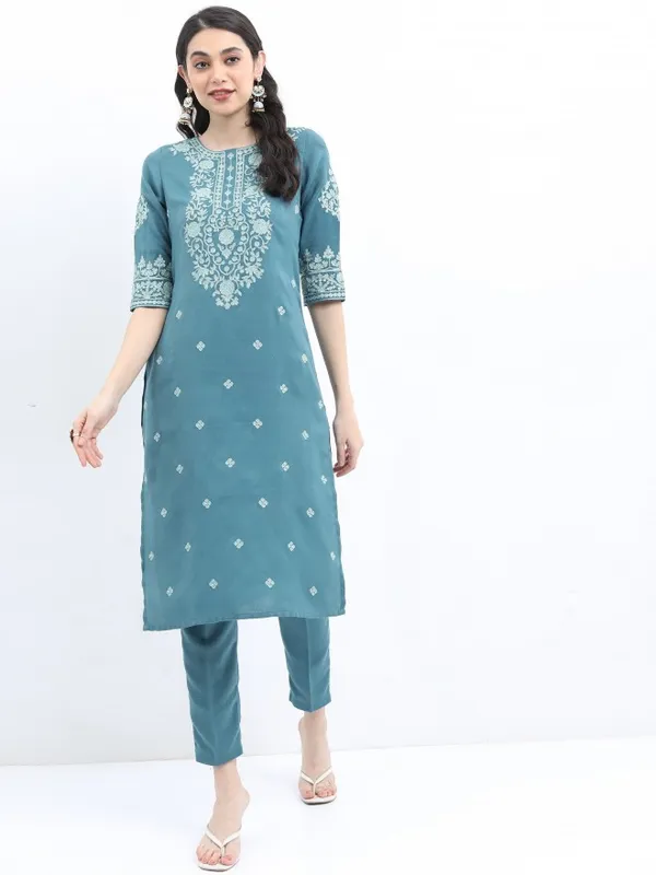 Women Kurta With Trouser