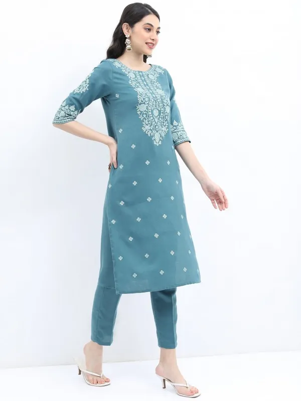 Women Kurta With Trouser