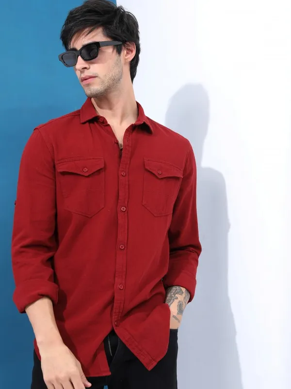  Highlander Men Maroon Solid Slim Fit Casual Shirts
