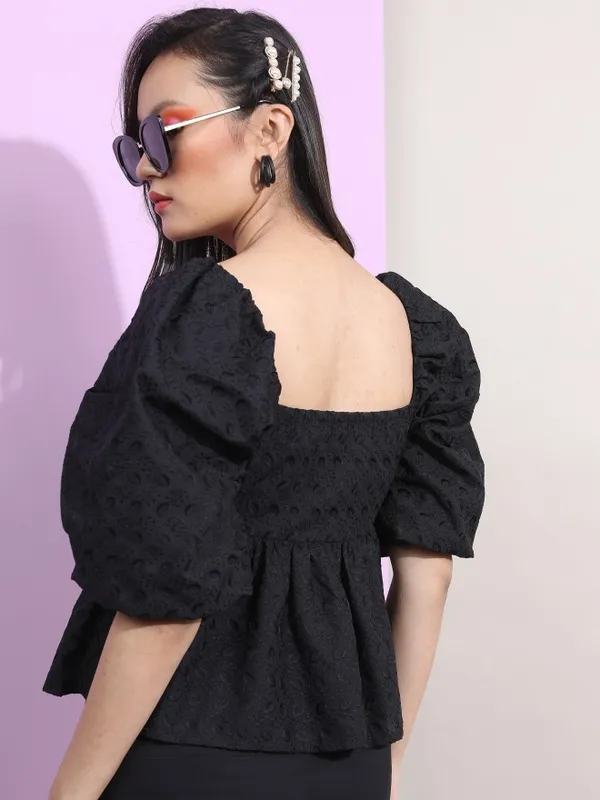 Solid Regular Top