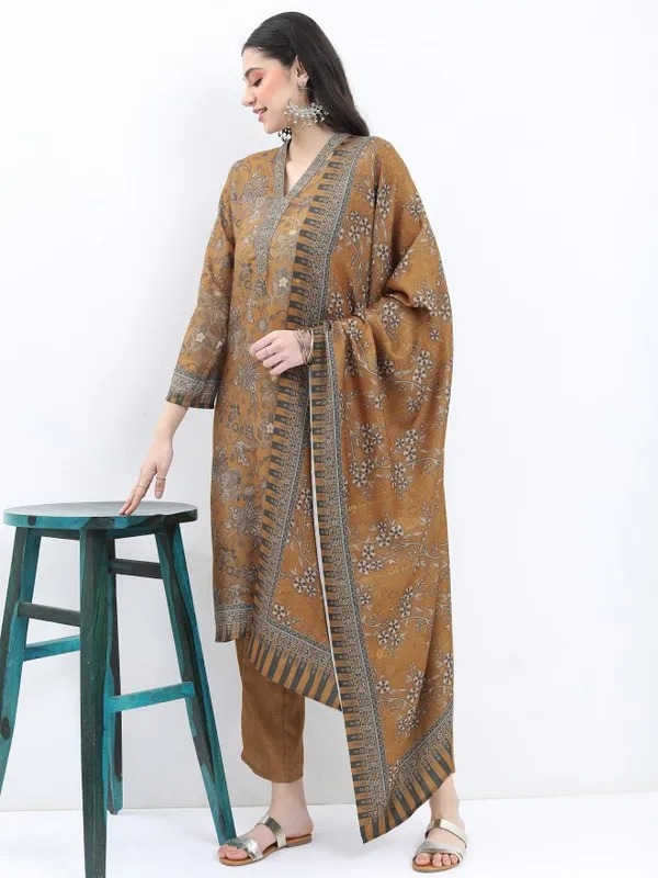  Ketch Women Mustard Printed Kurta Sets