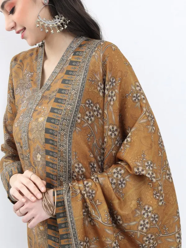  Ketch Women Mustard Printed Kurta Sets