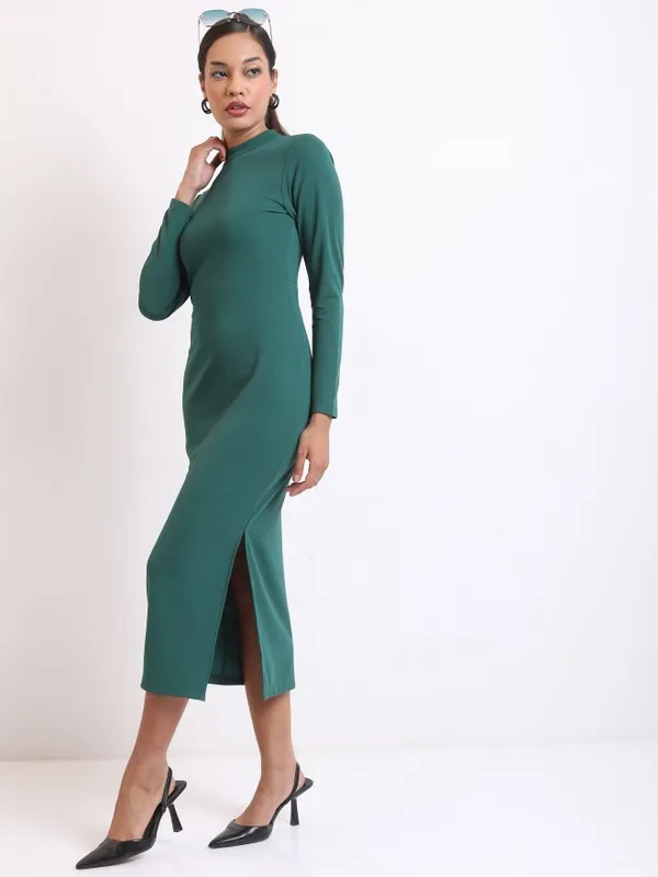  Tokyo Talkies Women Green Solid Sheath Dresses