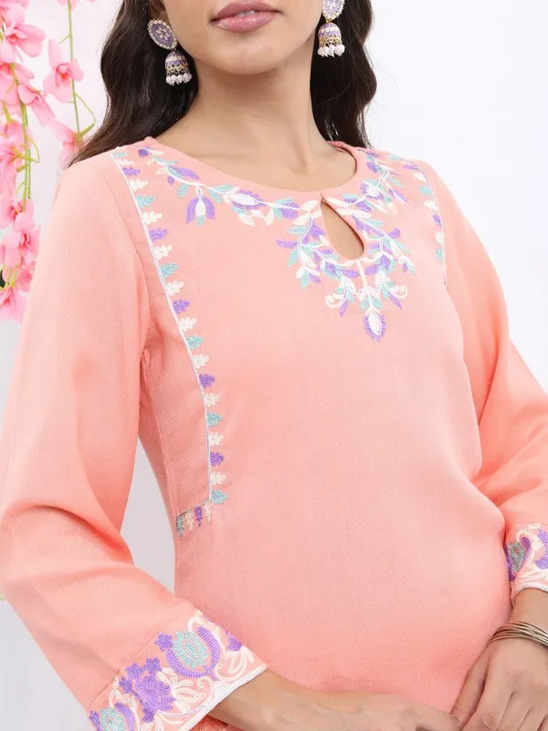  Ketch Women Peach Embroidered Kurta Sets