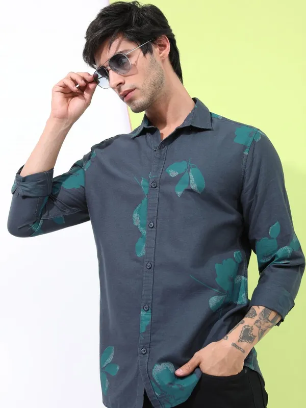  Highlander Men Teal Printed Slim Fit Casual Shirts
