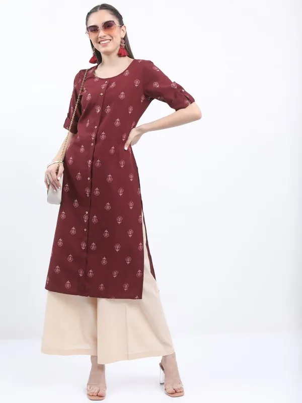  Ketch Women Burgundy Printed Straight Kurtas