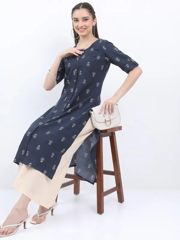  Ketch Women Navy Blue Printed Straight Kurtas