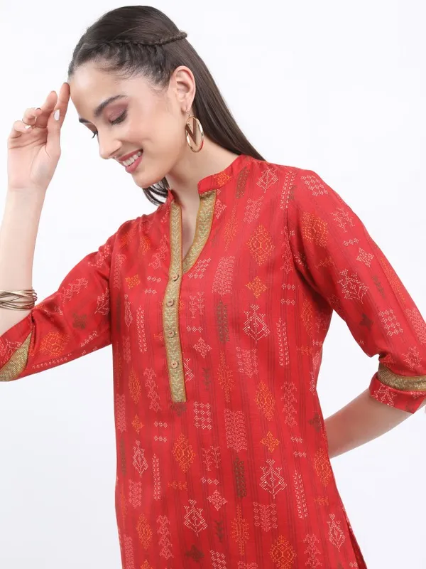  Vishudh Women Terracotta Printed Kurta Sets