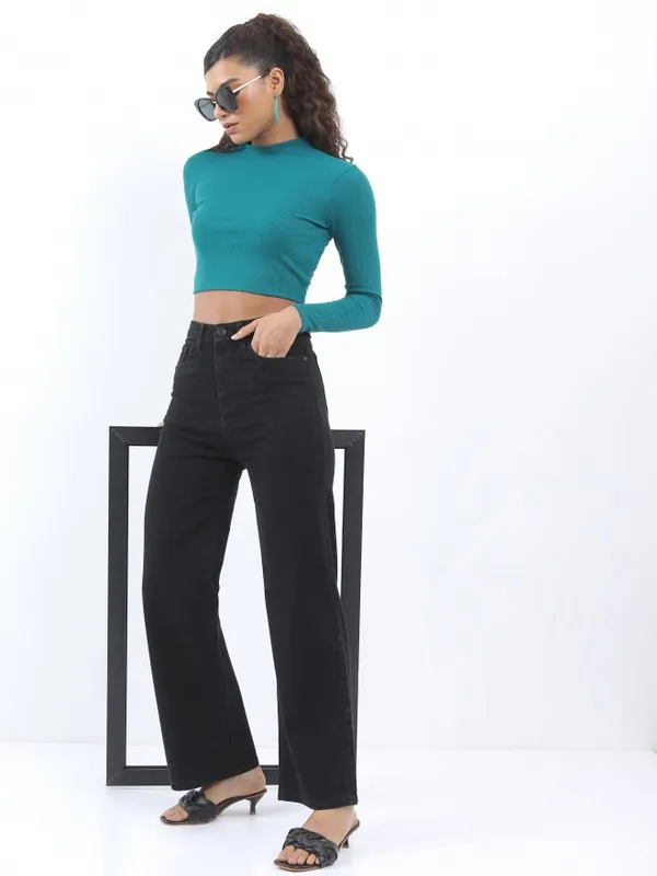  Ketch Women Green Solid Fitted Tops
