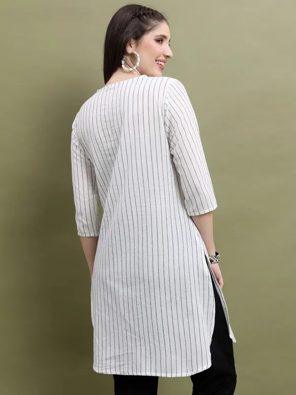  Vishudh Women Off White Striped Tunics