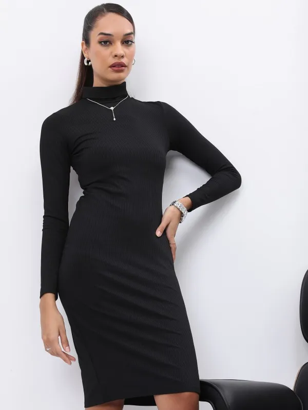  Tokyo Talkies Women Black Solid Bodycon Dresses