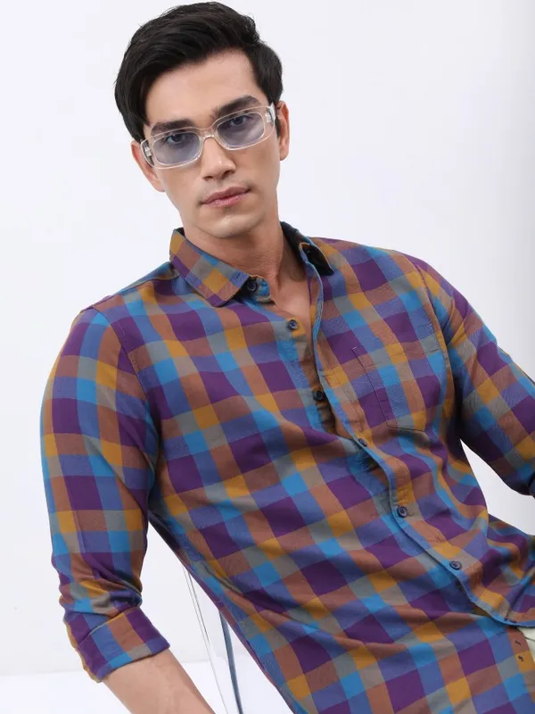  Highlander Men Multi Checked Slim Fit Casual Shirts
