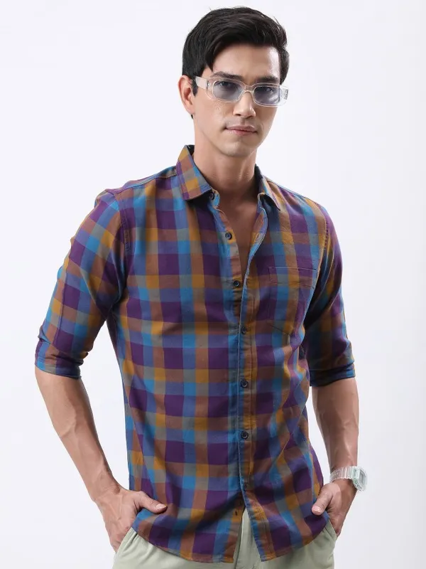  Highlander Men Multi Checked Slim Fit Casual Shirts