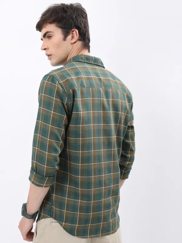  Highlander Men Olive Checked Slim Fit Casual Shirts