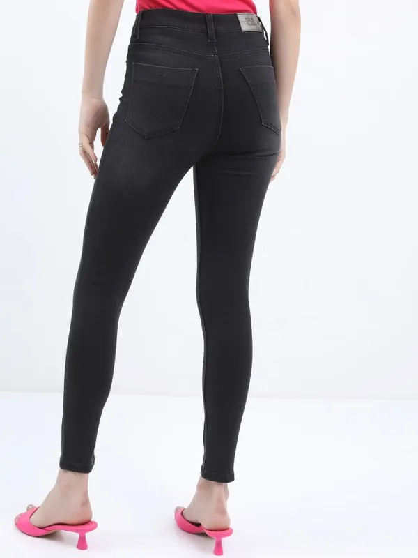 Women Skinny Fit Jeans