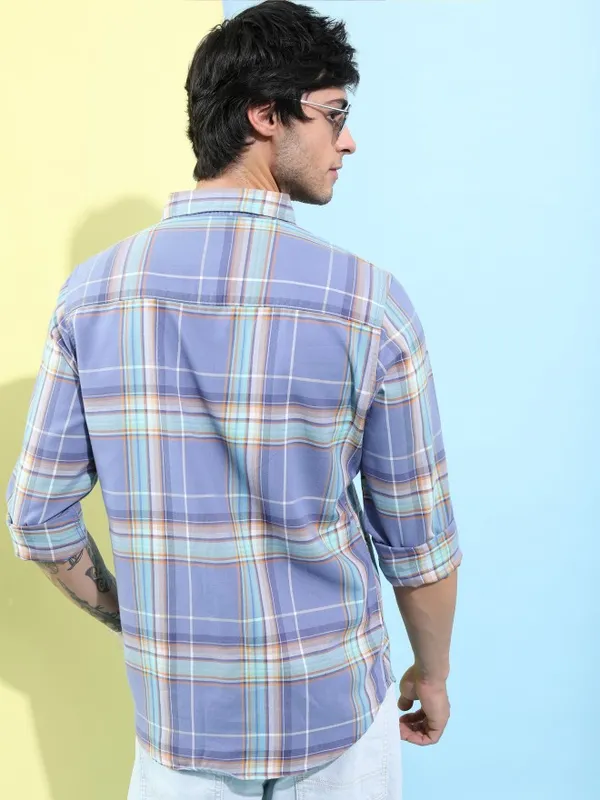  Highlander Men Lavender Checked Slim Fit Casual Shirts