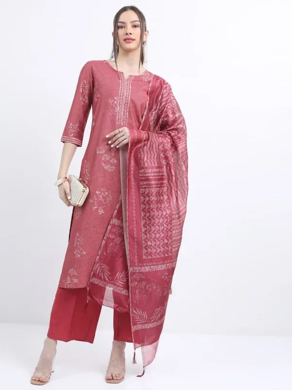  Ketch Women Red Printed Kurta Sets