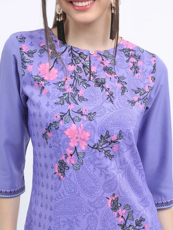  Ketch Women Blue Printed Straight Kurtas