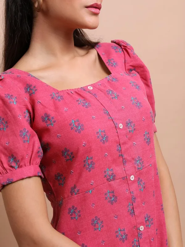  Vishudh Women Pink Printed A-Line Ethnic Dresses