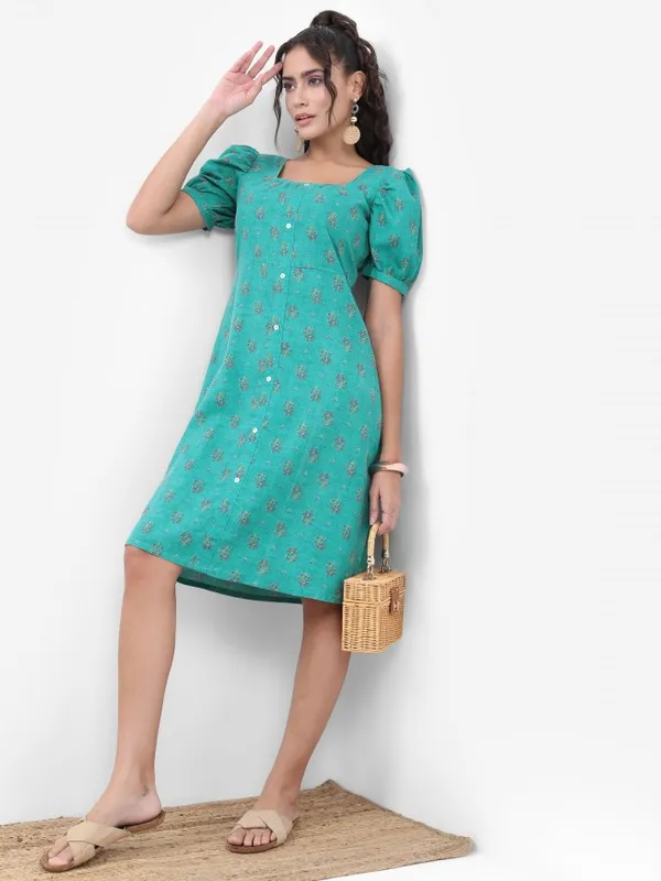 Vishudh Women Turquoise Printed A-Line Dress