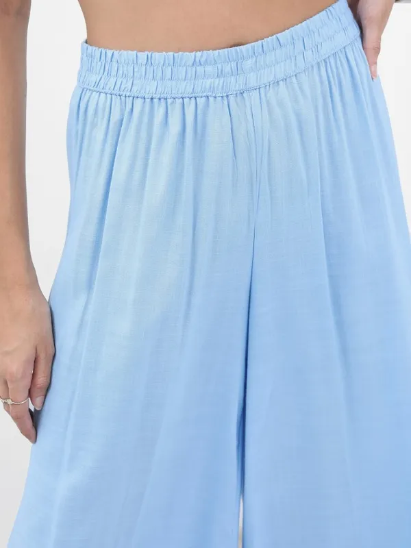  Vishudh Women Blue Embroidered Kurta Sets