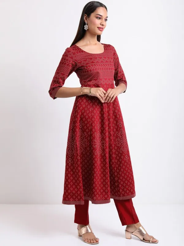 Vishudh Women Maroon Printed Kurta with Trouser And Dupatta