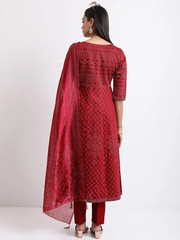 Vishudh Women Maroon Printed Kurta with Trouser And Dupatta