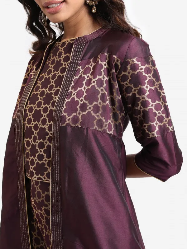Women Top with Skirt & Jacket
