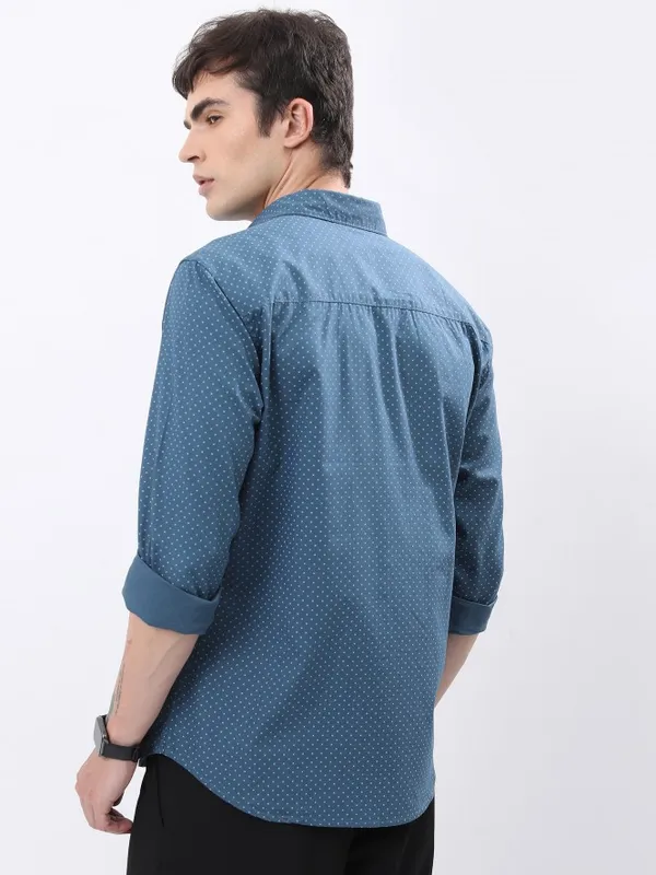  Highlander Men Teal Printed Slim Fit Casual Shirts