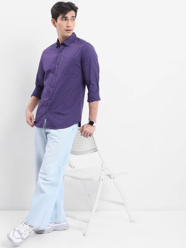 Men Slim Fit Casual Shirt