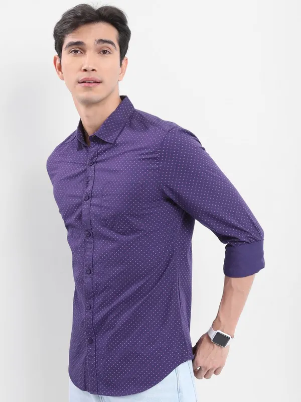 Men Slim Fit Casual Shirt