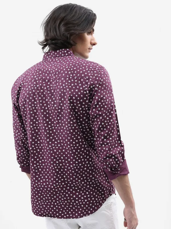 Highlander Men Plum Printed Slim Fit Casual Shirt