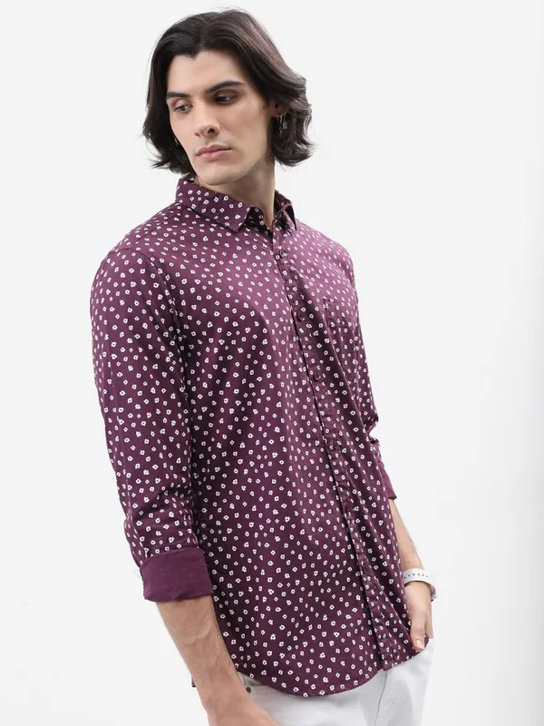 Highlander Men Plum Printed Slim Fit Casual Shirt